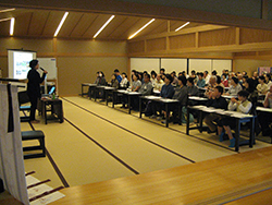 京都　嵐山清掃活動と歌碑巡り