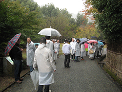 京都　嵐山清掃活動と歌碑巡り