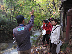 北海道感動の瞬間100選「白老・鮭の遡上」観賞と環境保全活動