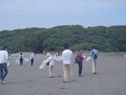 無人島「沖ノ島」海岸清掃とボランティアと館山の昔と今探訪