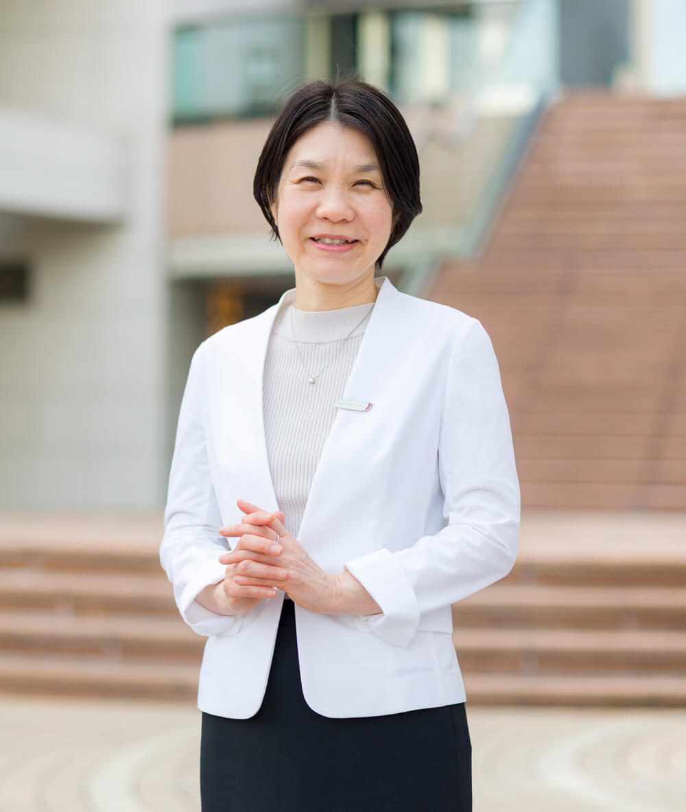 DEIB推進担当 コーポレートコミュニケーション・広報担当（CCO）執行役員 髙﨑 邦子